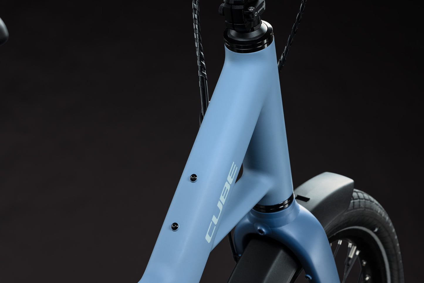 CUBE Compact Hybrid 540 E-Kompaktrad 2027, Cockpit und Lenker