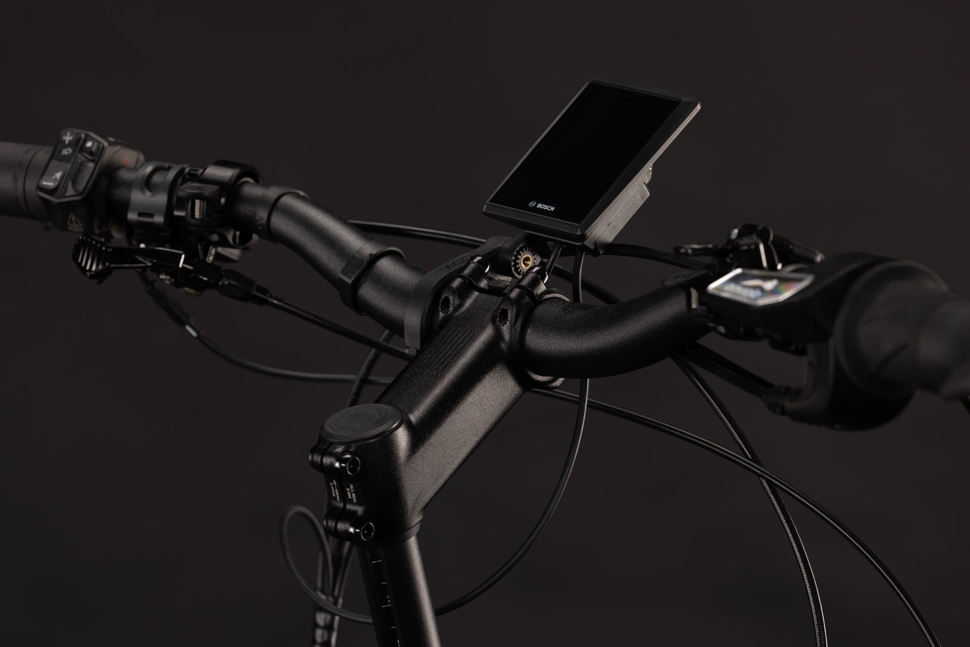 CUBE Longtail Hybrid Deluxe 800 E-Lastenrad 2027, Cockpit und Lenker