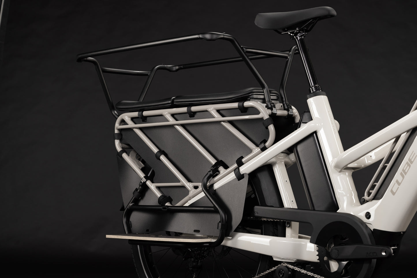 CUBE Longtail Hybrid Family 800 E-Lastenrad 2027, Sattel und Sitzposition