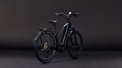 Produktbild: Cube Kathmandu Hybrid Pro 800 coal´n´black, Schrägansicht (schwarzer Hintergrund)