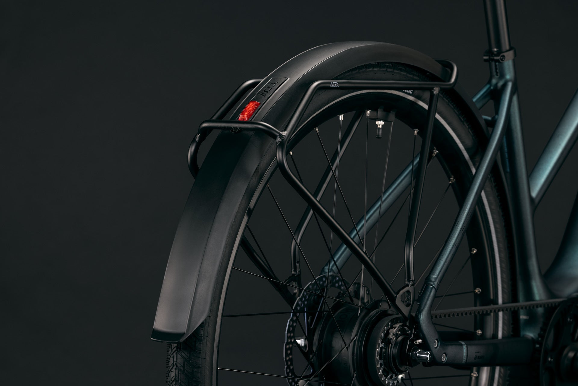 CUBE Editor Hybrid SLX 400x FE Trapeze E-Cityrad 2027, Sattel und Sitzposition
