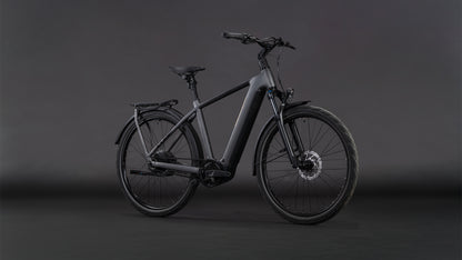 Produktbild: Cube Kathmandu Hybrid Comfort Pro 800 slabgrey´n´black, Schrägansicht (schwarzer Hintergrund)