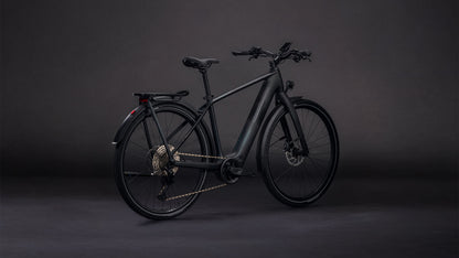 Produktbild: Cube Kathmandu Hybrid C:62 SLX 400X liquidblack´n´bluedust, Schrägansicht (schwarzer Hintergrund)
