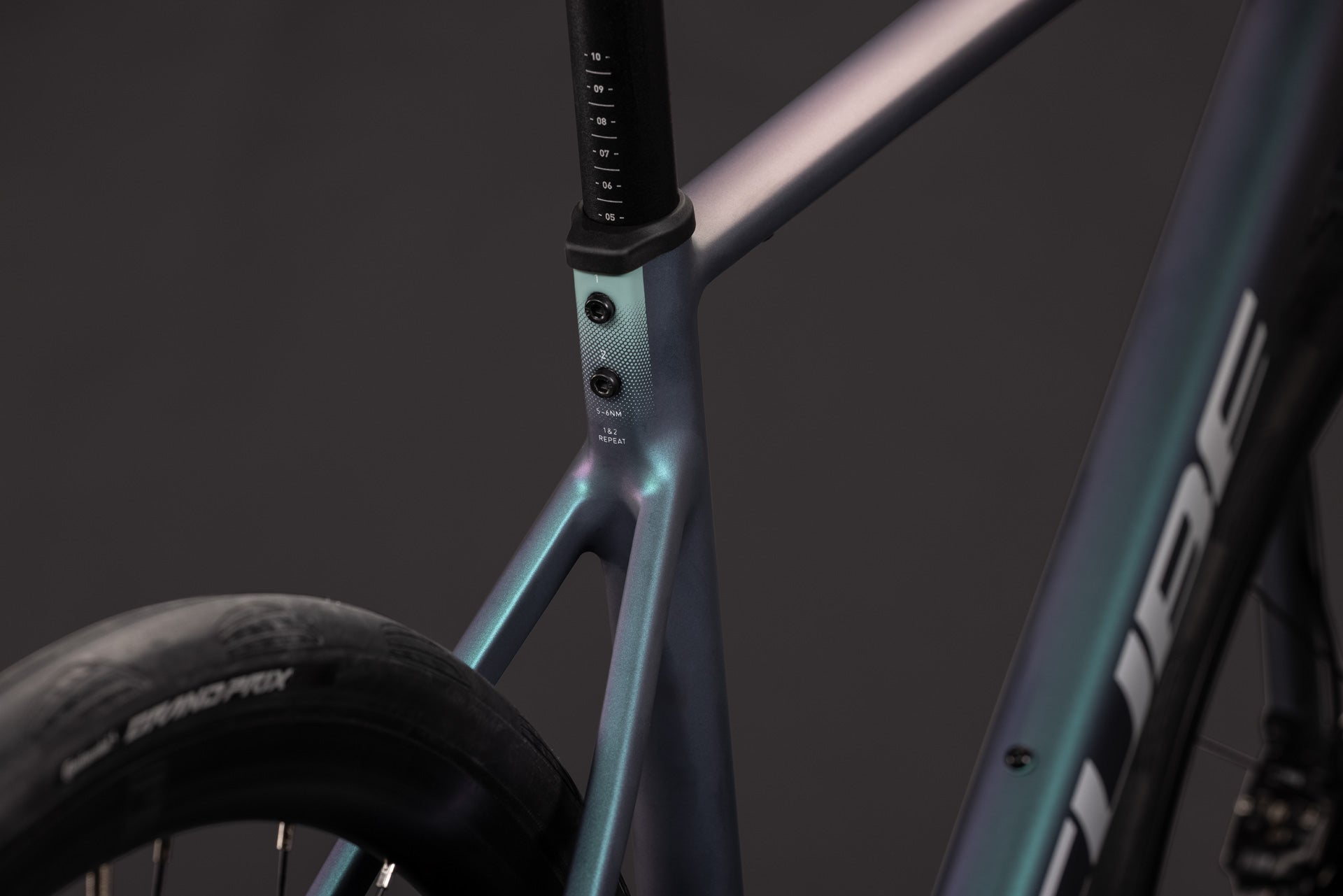 CUBE Attain Race Rennrad 2027, Rahmendetail
