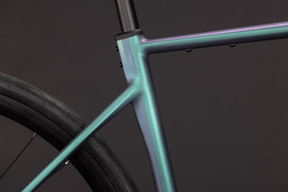 CUBE Attain Race Rennrad 2027, Sattel und Sitzposition