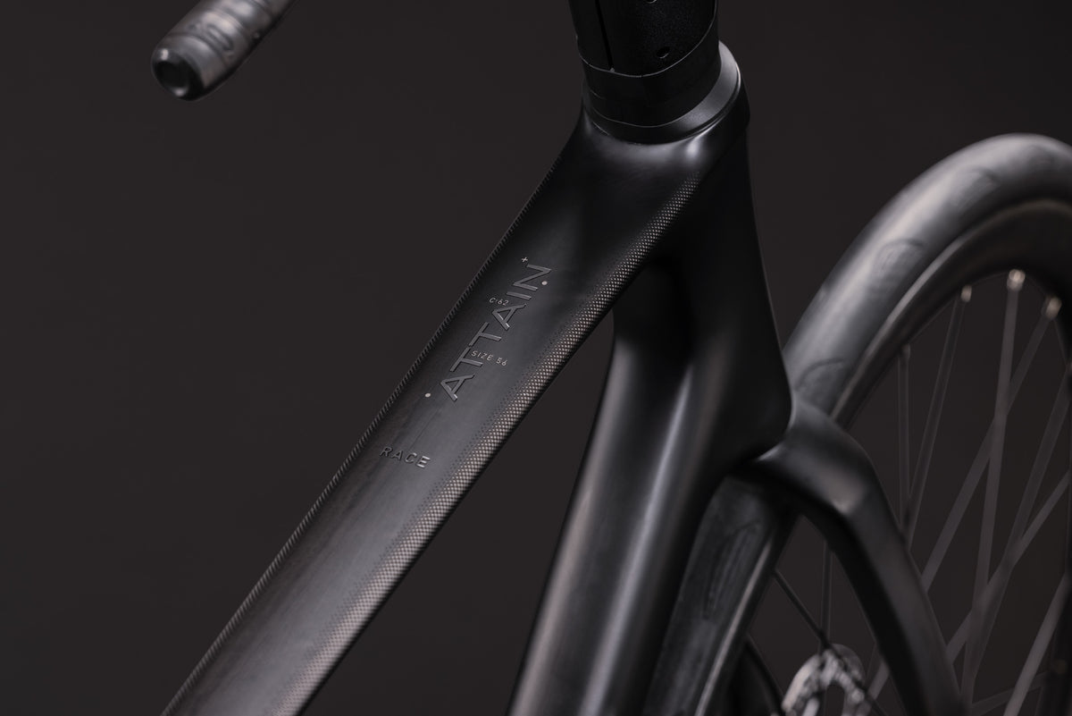 CUBE Attain C:62 Race Rennrad 2027, Antrieb und Schaltung