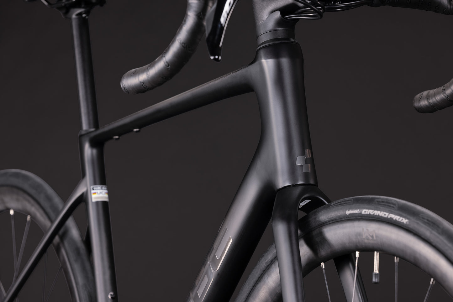 CUBE Attain C:62 Race Rennrad 2027, Laufrad und Reifen