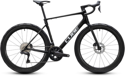 CUBE Attain C:62 SLT Rennrad 2027 in carbon und white, Seitenansicht