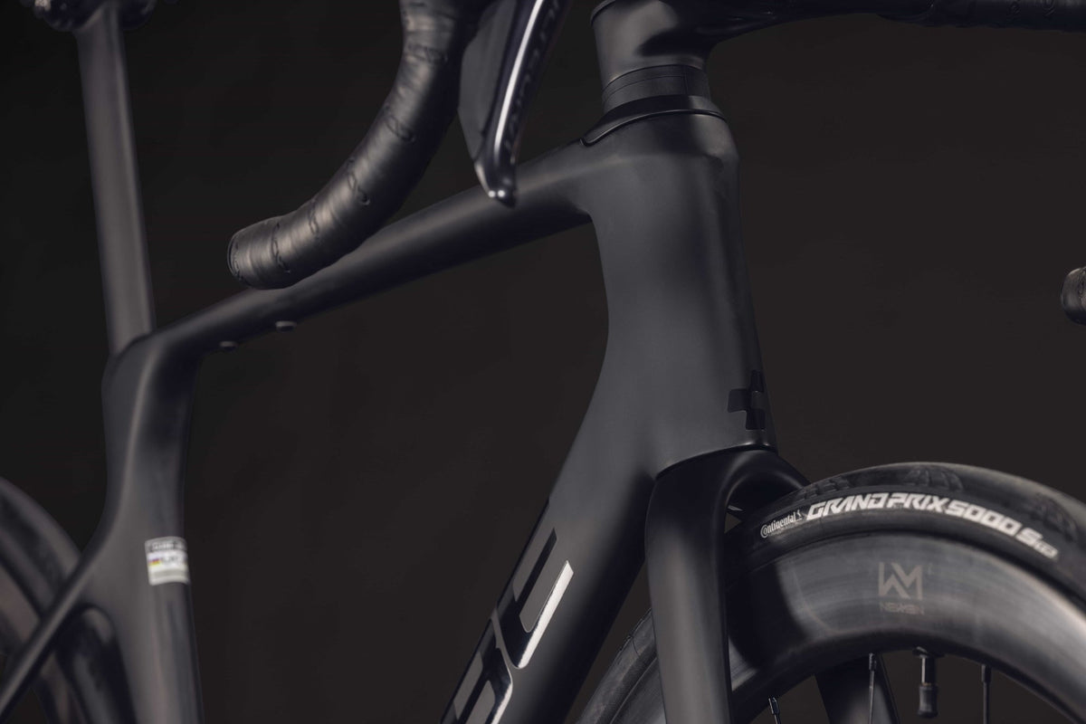 Cube Agree C:62 Pro carbon´n´black 2027