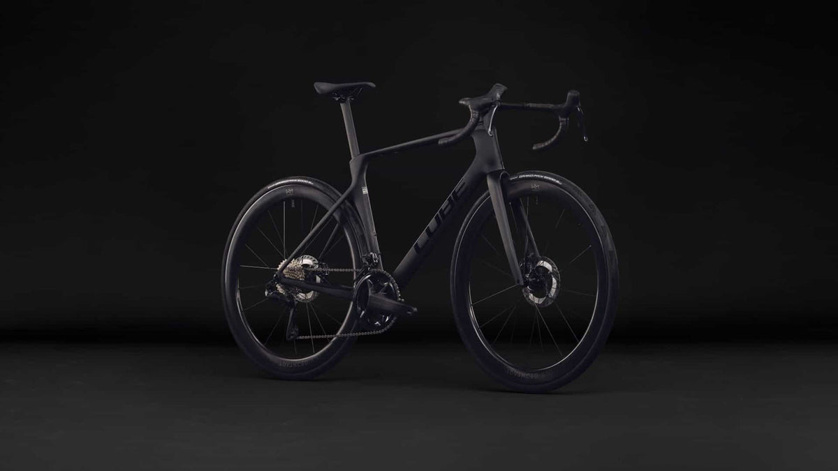 Cube Agree C:62 Pro carbon´n´black 2027