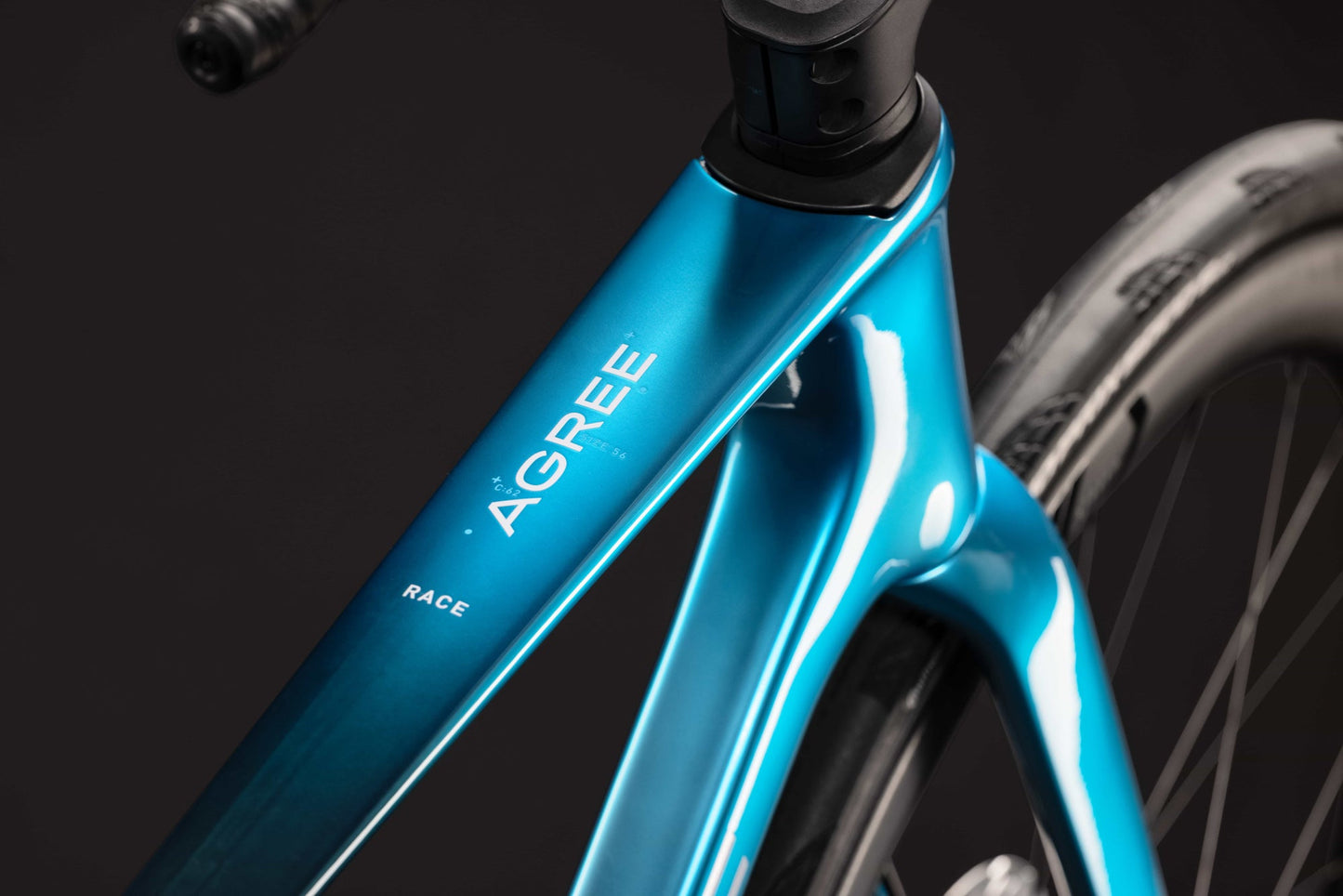 Cube Agree C:62 Race chromeblue´n´liquidblue 2027