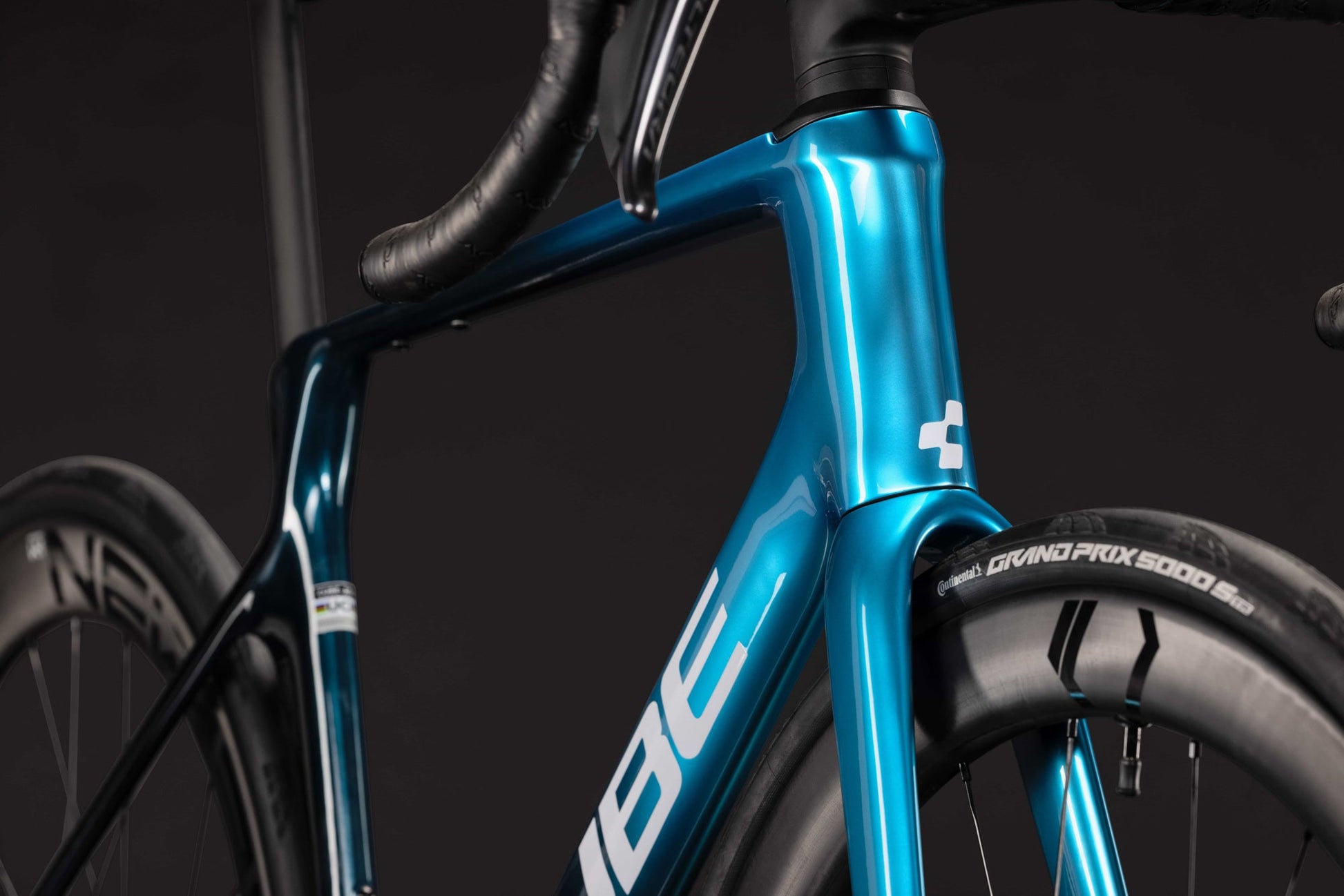 Cube Agree C:62 Race chromeblue´n´liquidblue 2027