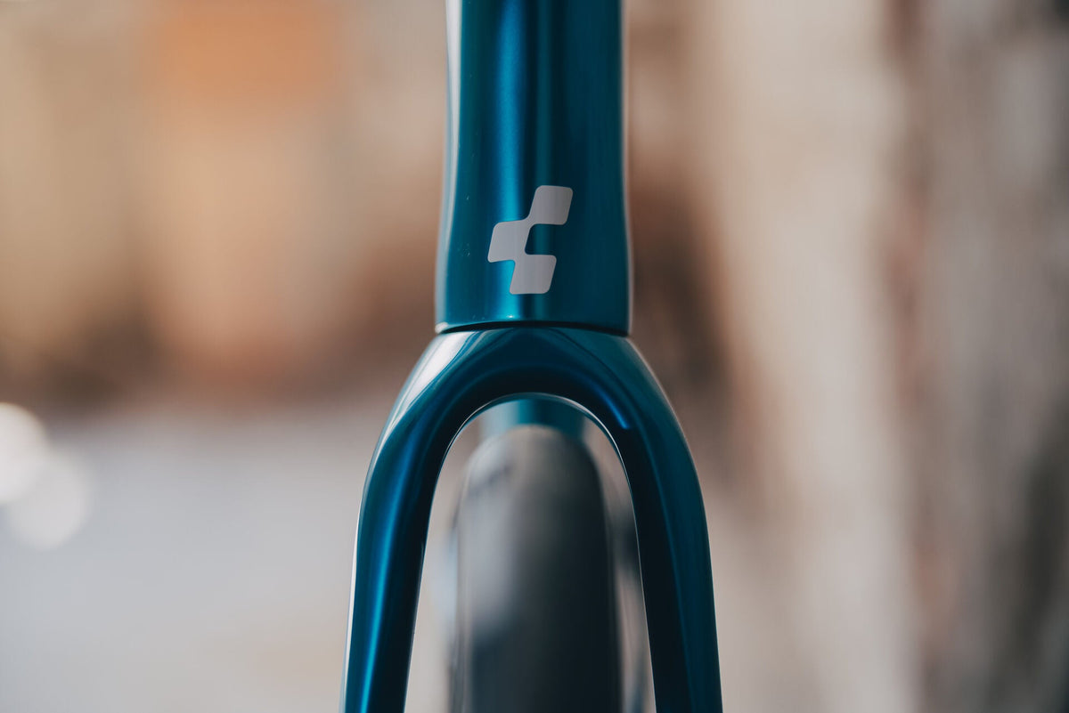 Cube Agree C:62 Race chromeblue´n´liquidblue 2027
