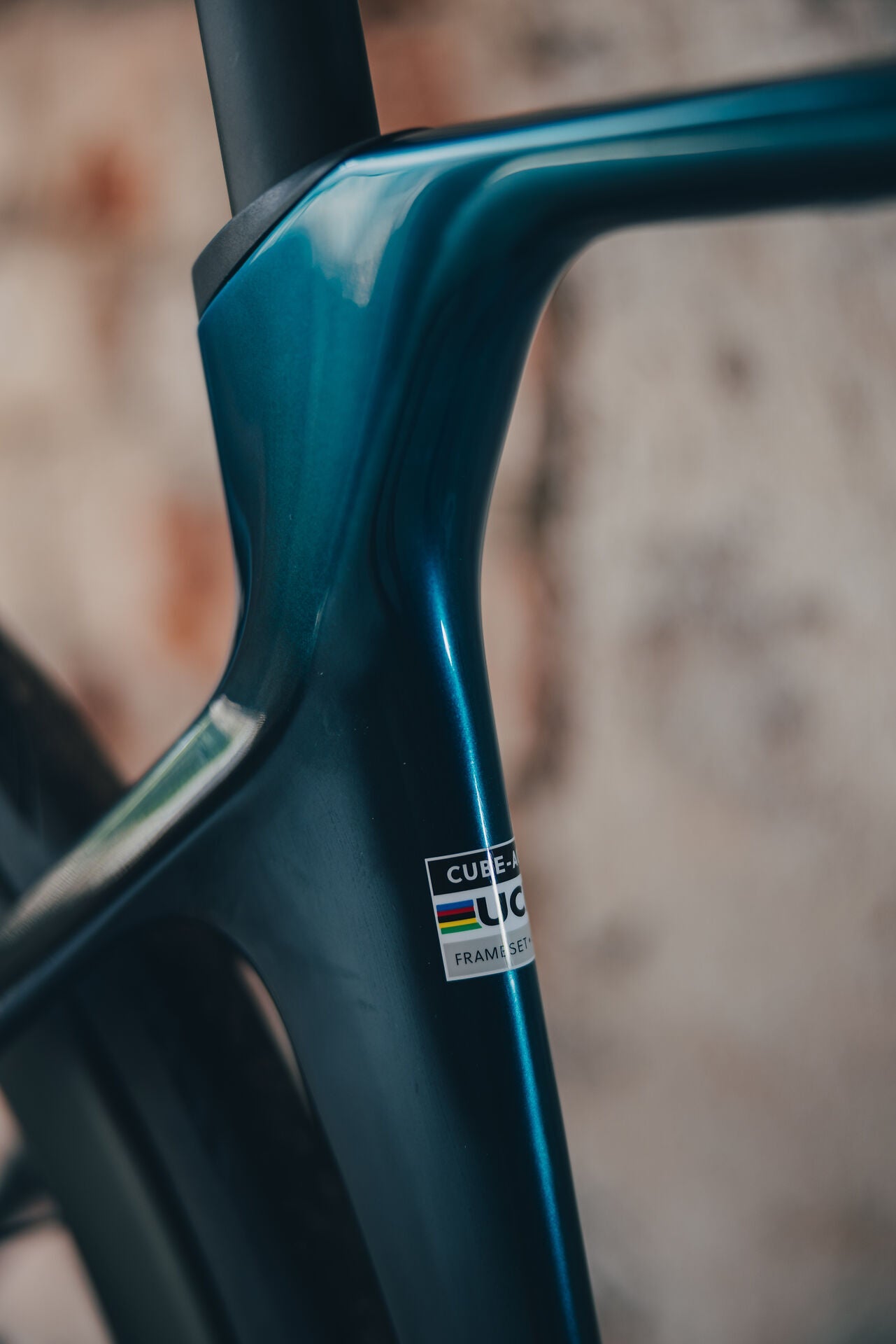 Cube Agree C:62 Race chromeblue´n´liquidblue 2027