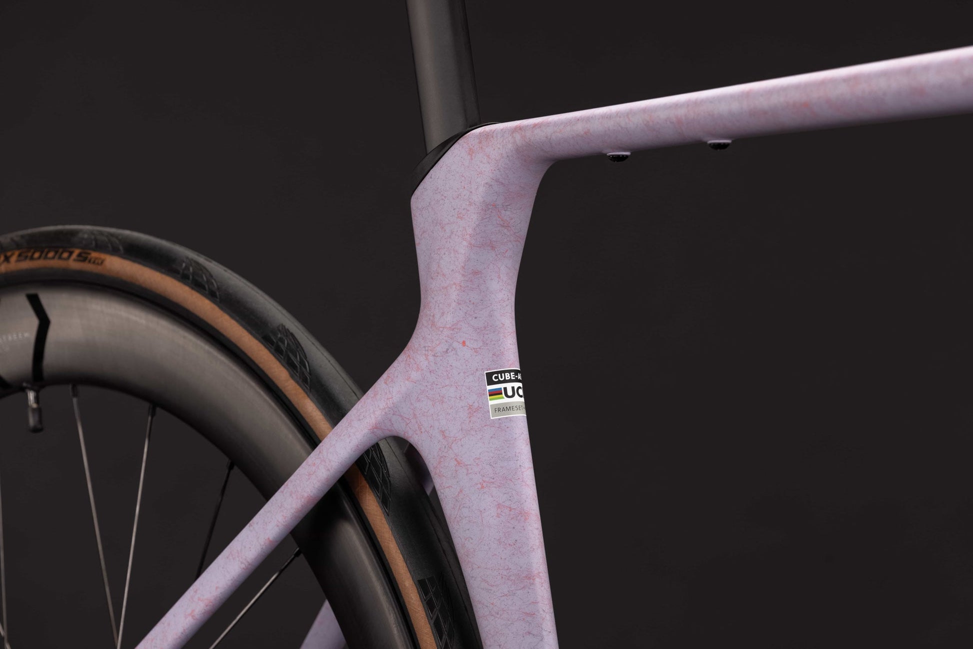 Cube Agree C:62 Race lilacfibre´n´black 2027