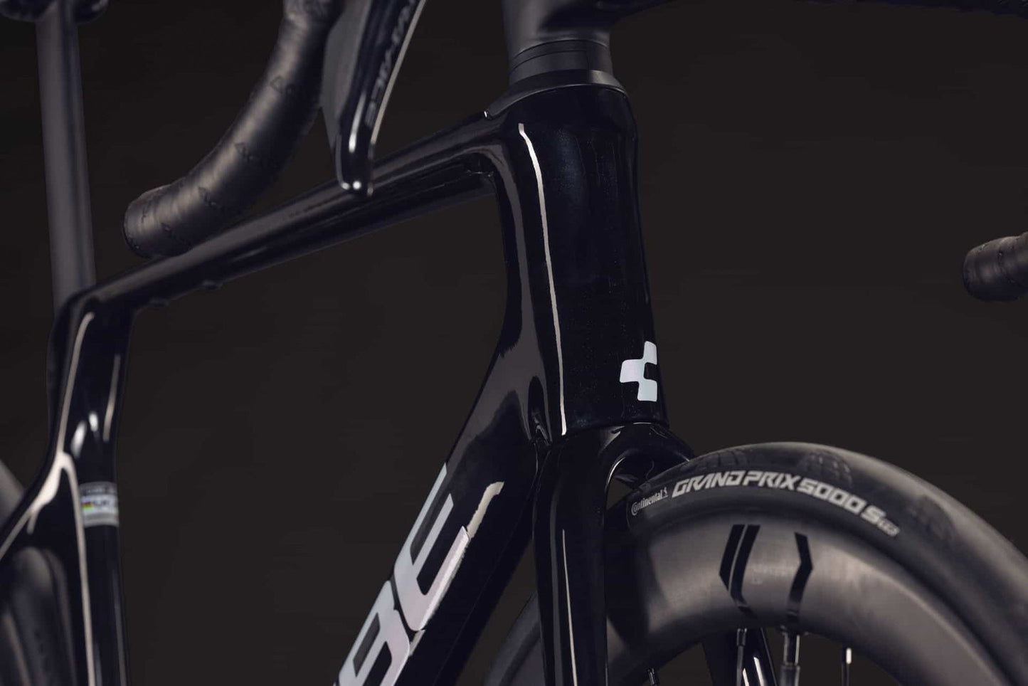 Cube Agree C:62 SLT blackpearl´n´switchwhite 2027
