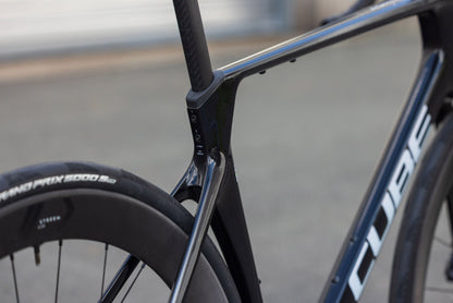 Cube Agree C:62 SLT blackpearl´n´switchwhite 2027