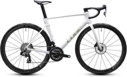 CUBE Litening Air C:68X Pro Rennrad 2027 in chalkyfibre und gold, Seitenansicht