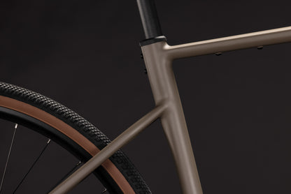 CUBE Nuroad ONE Gravelbike 2027, Laufrad und Reifen