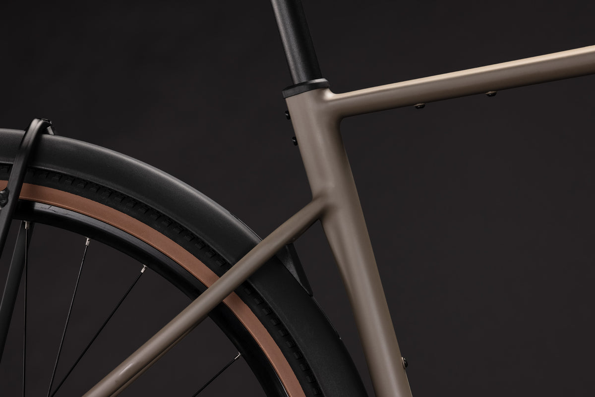 CUBE Nuroad ONE FE Gravelbike 2027, Sattel und Sitzposition