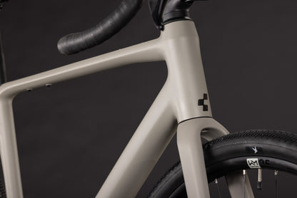 CUBE Nuroad EX Gravelbike 2027, Sattel und Sitzposition