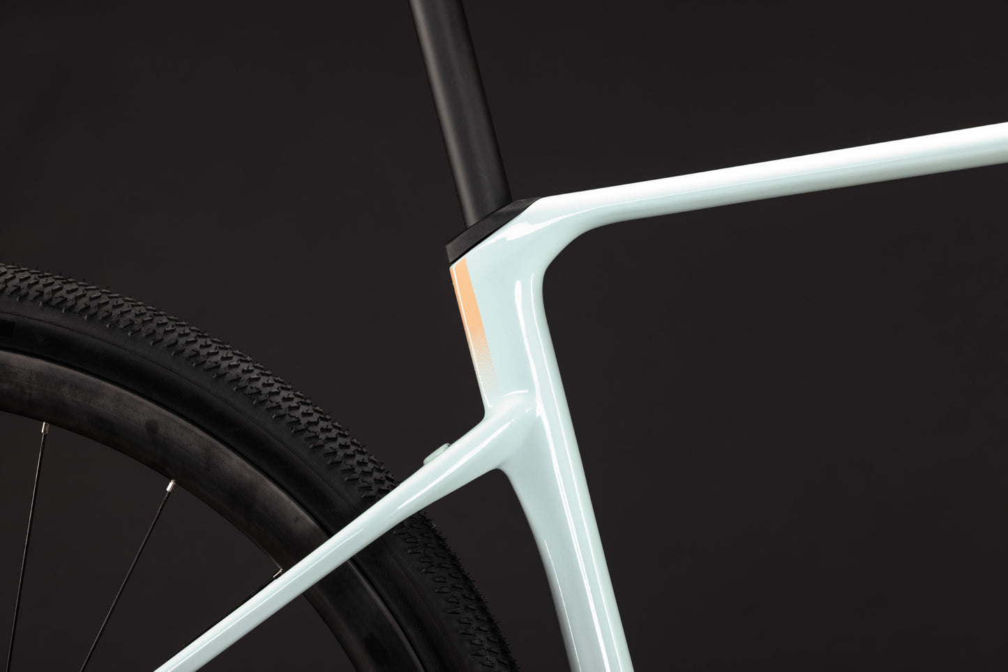 CUBE Nuroad C:62 ONE Gravelbike 2027, Sattel und Sitzposition