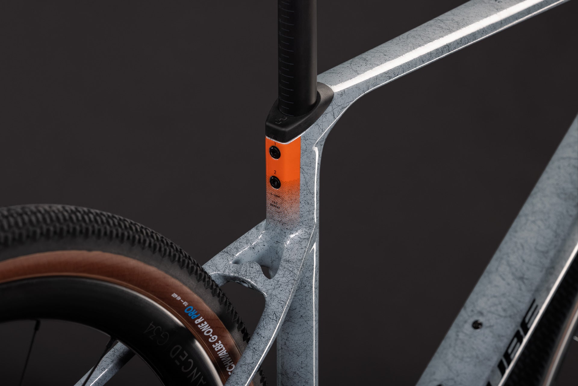 CUBE Nuroad C:62 EXC Gravelbike 2027, Sattel und Sitzposition