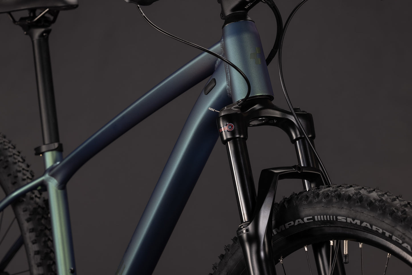 CUBE Aim SLX Mountainbike Hardtail 2027, Sattel und Sitzposition