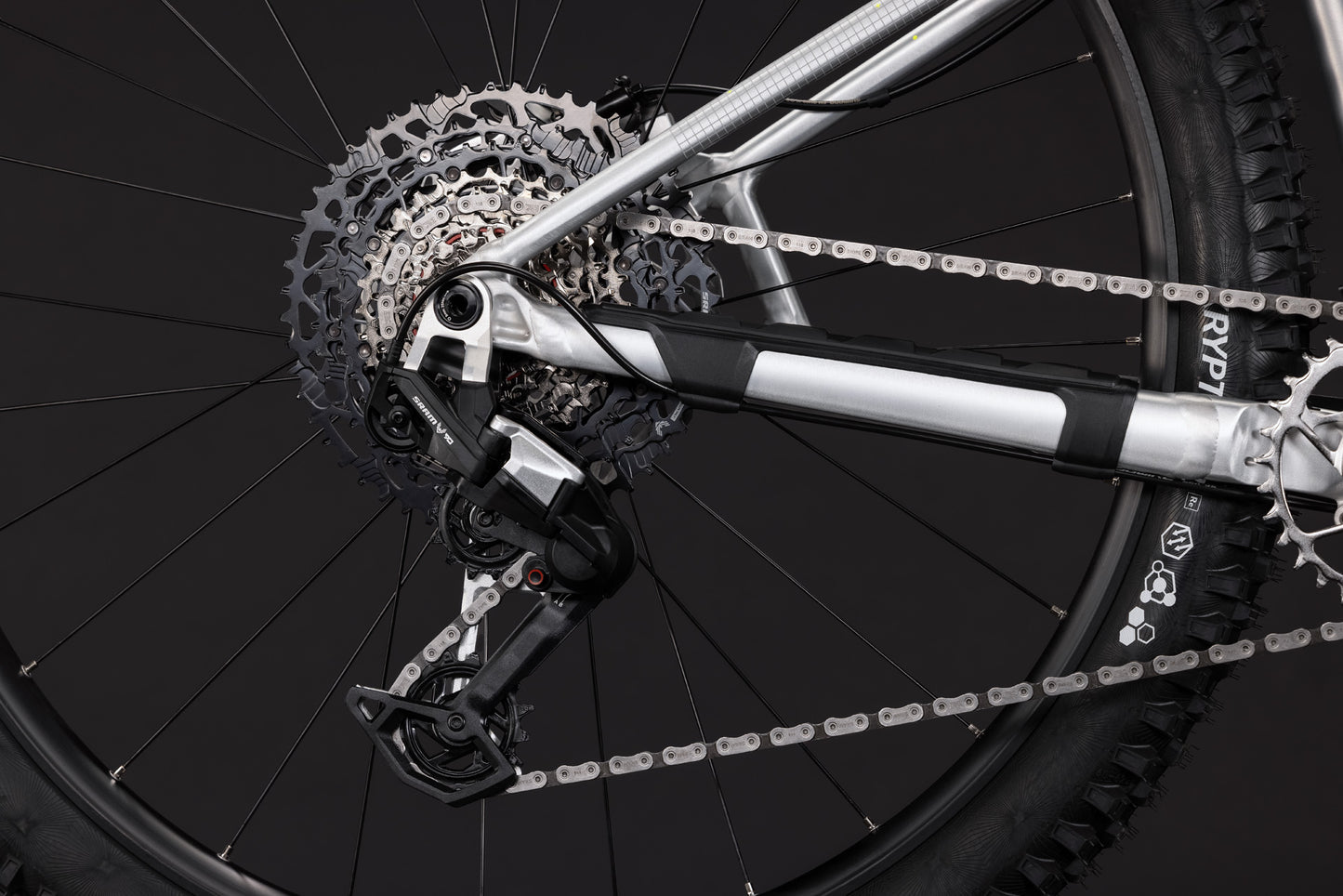 CUBE Reaction TM Pro Mountainbike Hardtail 2027, Sattel und Sitzposition