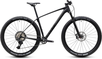 CUBE Reaction C:62 Pro Mountainbike Hardtail 2027 in blackline, Seitenansicht