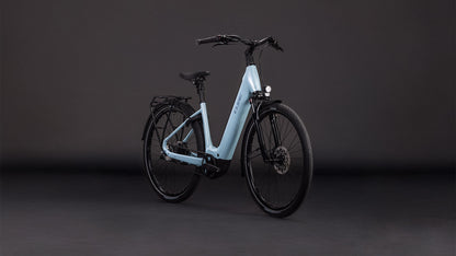 Produktbild: Cube Supreme RT Hybrid Deluxe EX 600 airygreen´n´prism, Schrägansicht (schwarzer Hintergrund)
