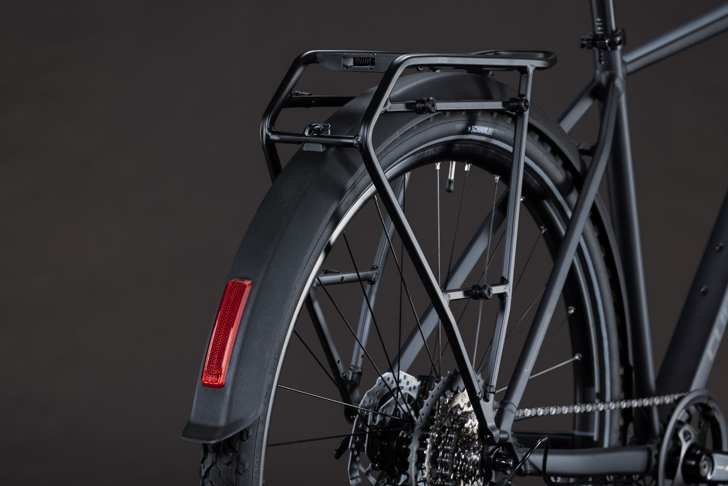 CUBE Nature ONE FE Trekkingrad 2027, Sattel und Sitzposition