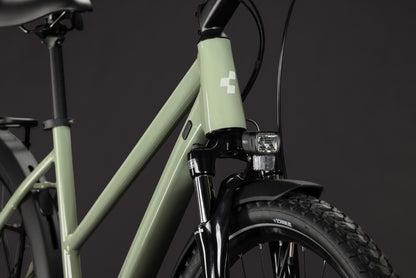 CUBE Nature ONE FE Trapeze Trekkingrad 2027, Sattel und Sitzposition