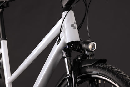 CUBE Nature Pro FE Trapeze Trekkingrad 2027, Sattel und Sitzposition