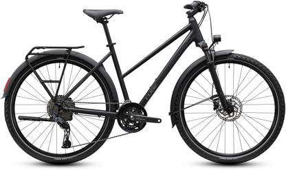 CUBE Nature EXC FE Trapeze Trekkingrad 2027 in grey und chrome, Seitenansicht