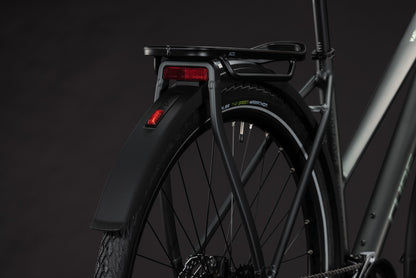 CUBE Kathmandu ONE Trapeze Trekkingrad 2027, Sattel und Sitzposition