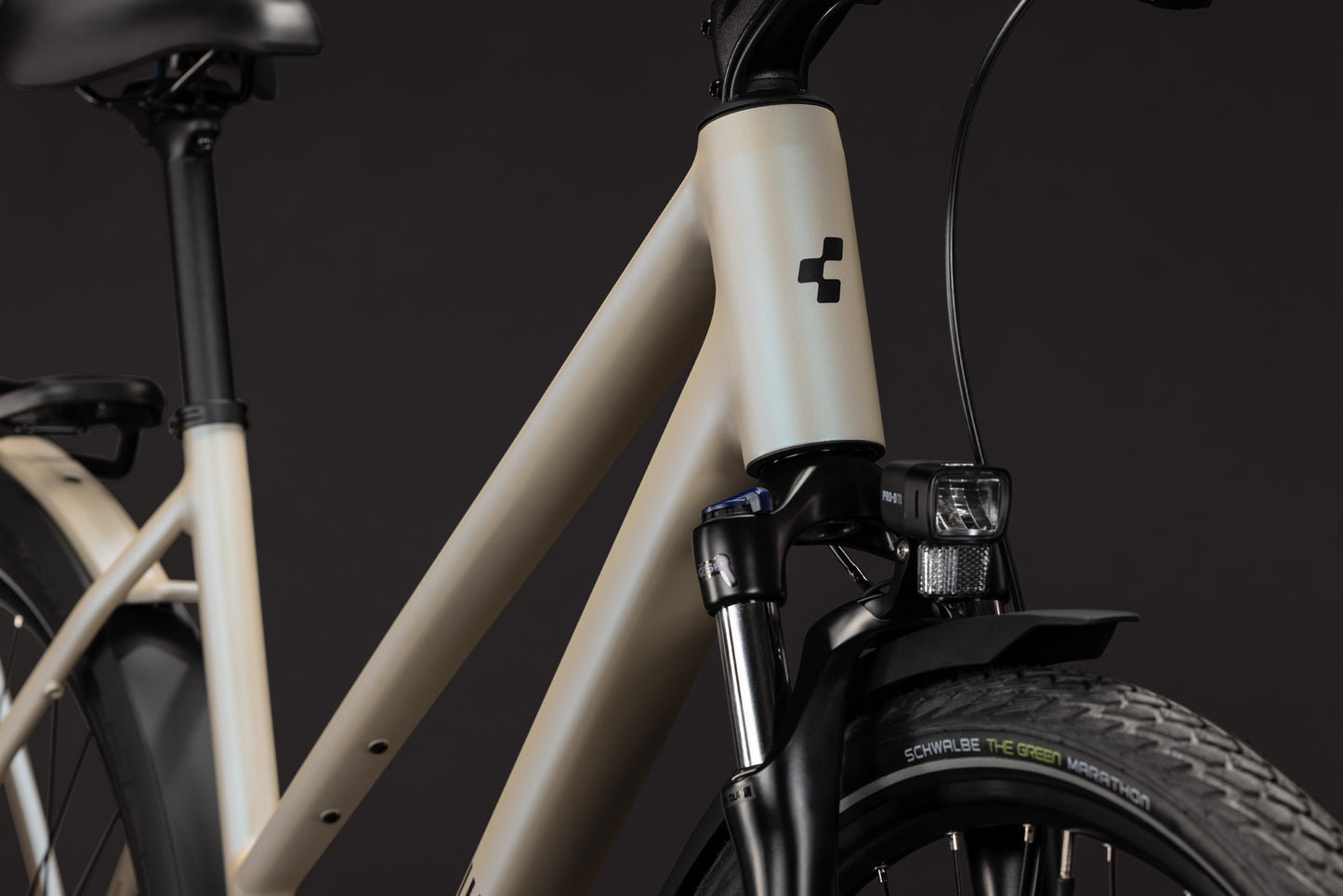 CUBE Kathmandu ONE Trapeze Trekkingrad 2027, Laufrad und Reifen
