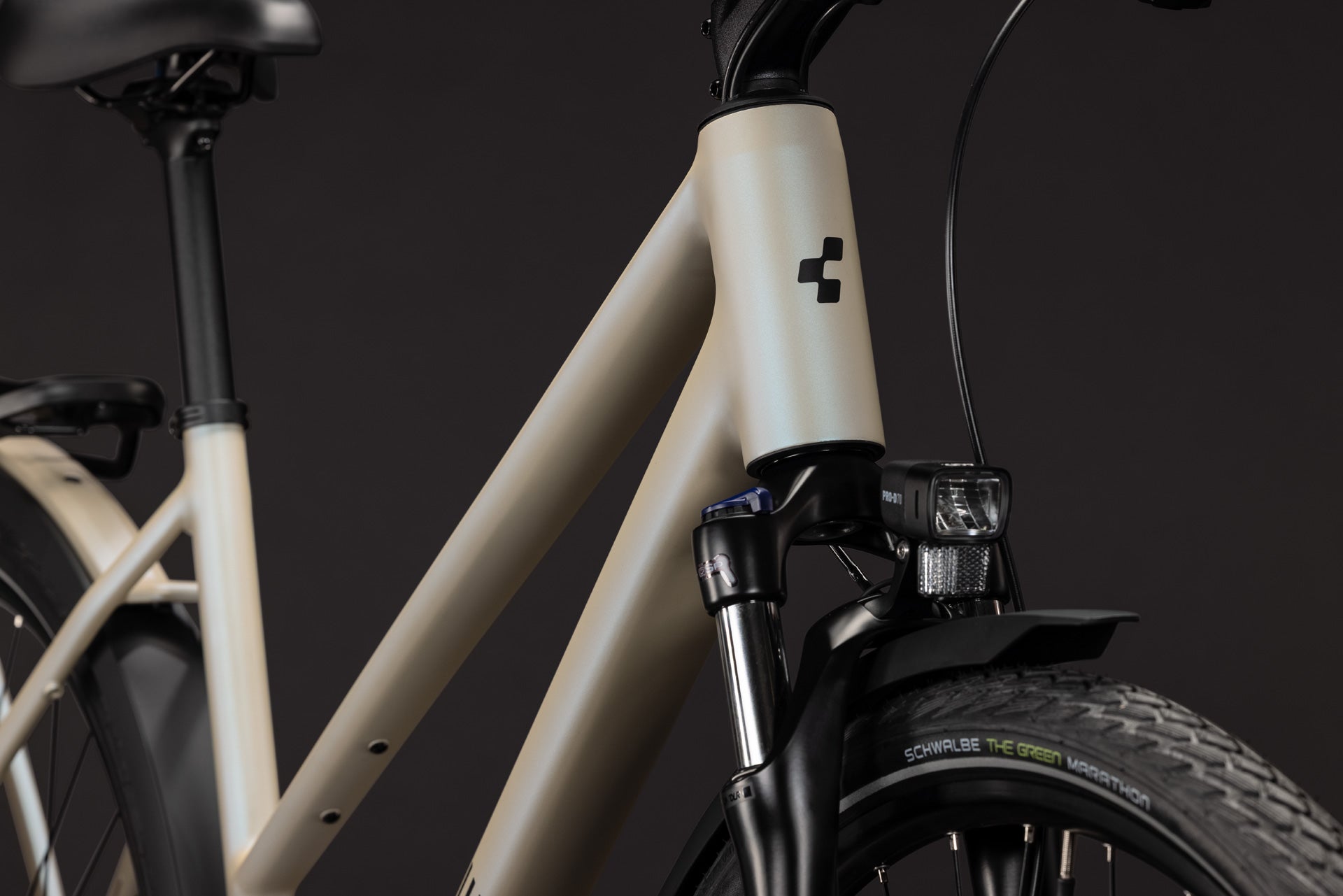 CUBE Kathmandu ONE Trapeze Trekkingrad 2027, Laufrad und Reifen