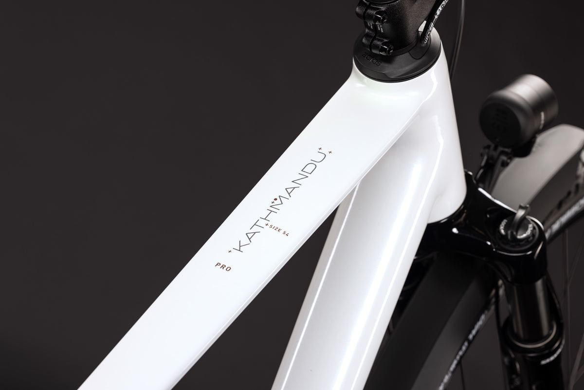 CUBE Kathmandu Pro Trekkingrad 2027, Antrieb und Schaltung