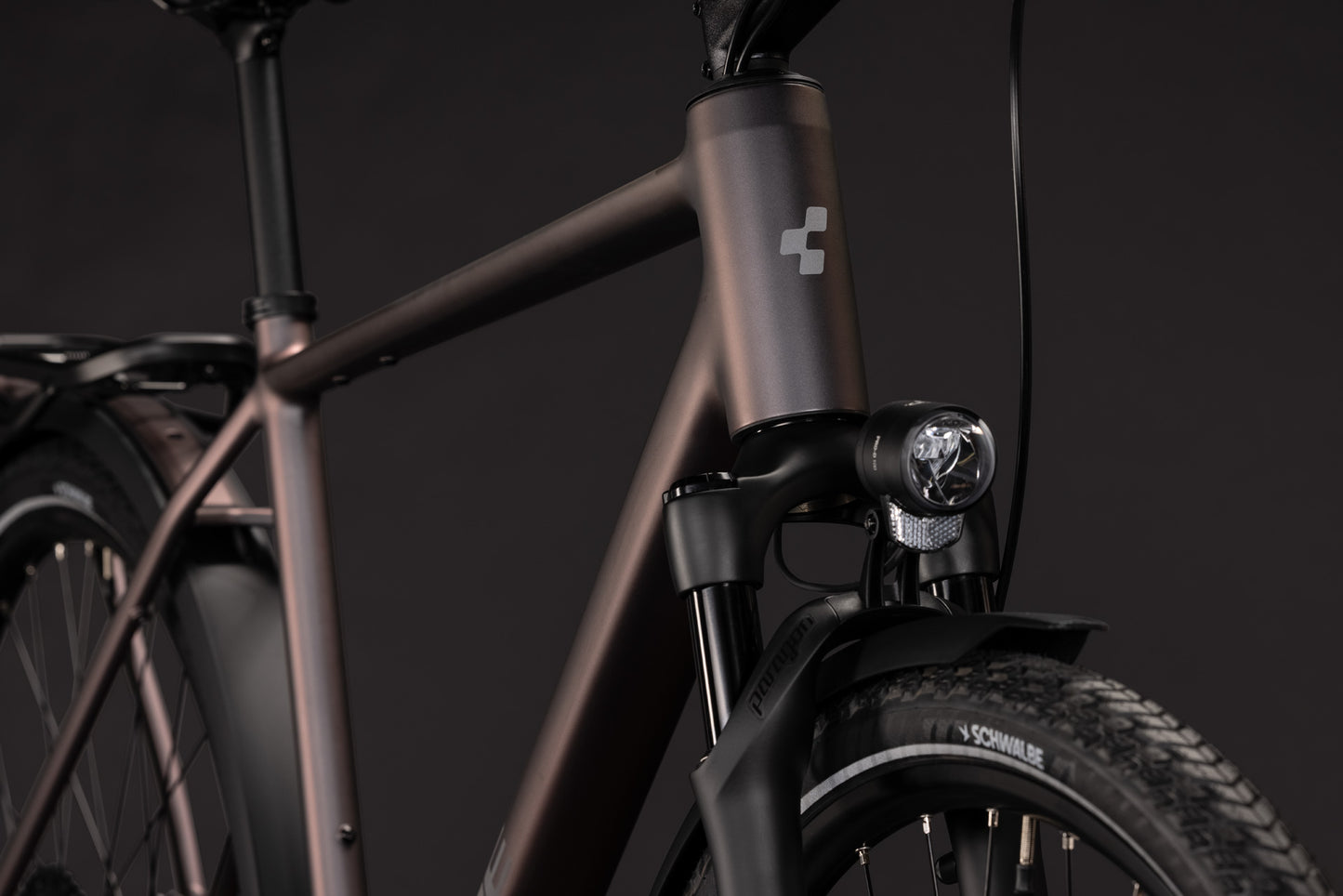 CUBE Kathmandu SLX Trekkingrad 2027, Sattel und Sitzposition