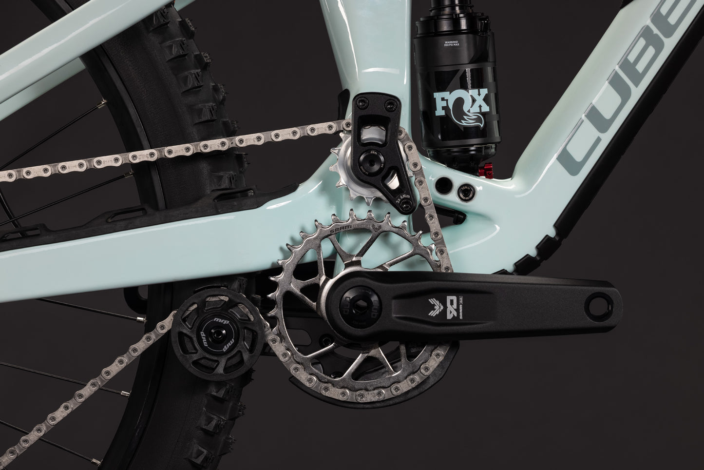 CUBE Fritzz C:62 TM Mountainbike Fully 2027, Sattel und Sitzposition