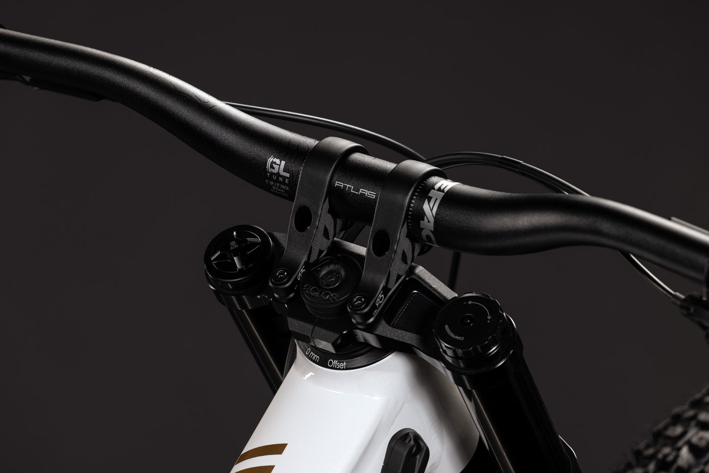 CUBE TWO15 Race Mountainbike Fully 2027, Antrieb und Schaltung