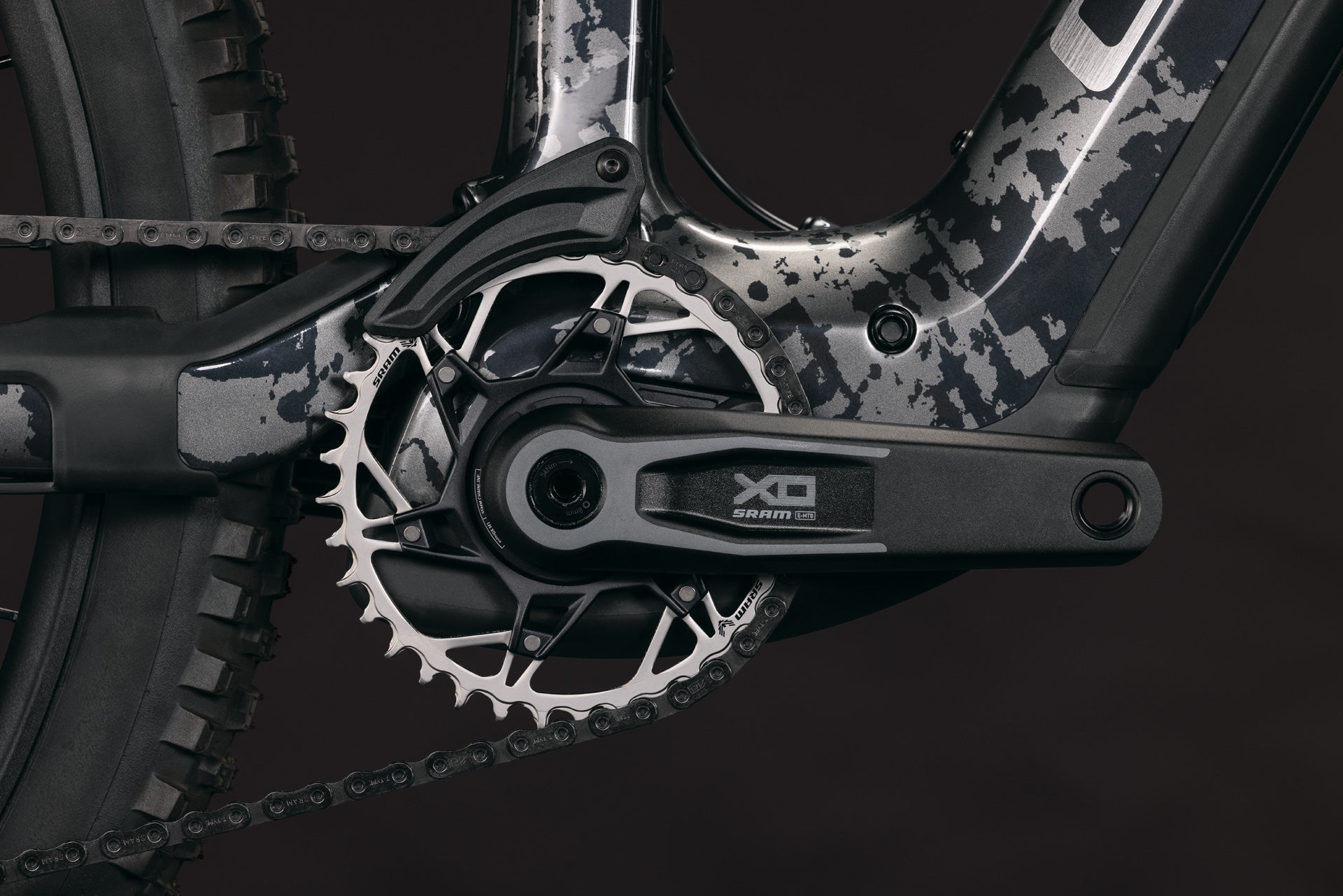 CUBE Stereo Hybrid ONE44 HPC Super TM 800 E-Mountainbike Fully 2027, Rahmendetail