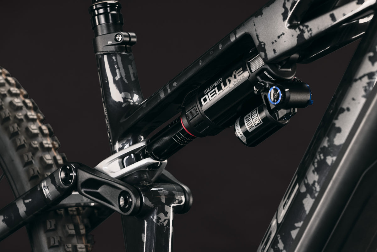 CUBE Stereo Hybrid ONE44 HPC Super TM 800 E-Mountainbike Fully 2027, Sattel und Sitzposition
