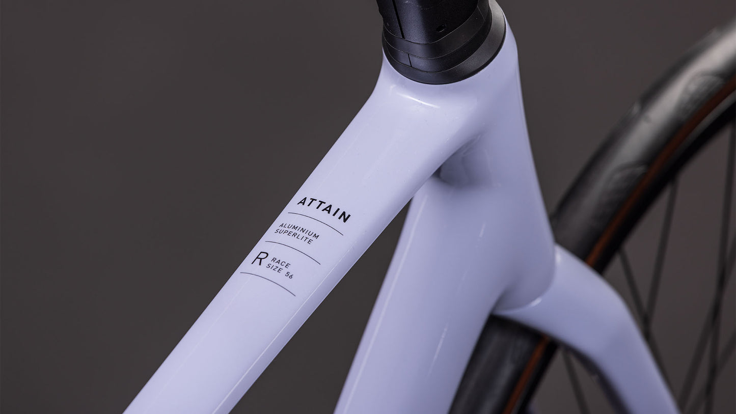 Produktbild: Cube Attain Race cyclamen´n´black, Detailaufnahme 01