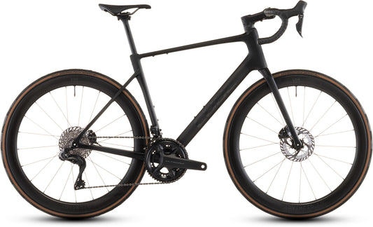 Produktbild: Cube Attain C:62 SLT carbon´n´coalchrome, Seitenansicht (weißer Hintergrund)