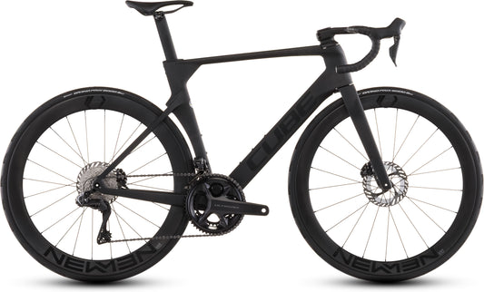 Produktbild: Cube Litening AERO C:68X Race blackline, Seitenansicht (weißer Hintergrund)