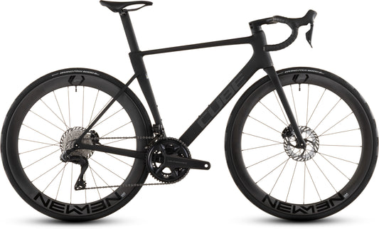 Produktbild: Cube Litening AIR C:68X Race blackline, Seitenansicht (weißer Hintergrund)