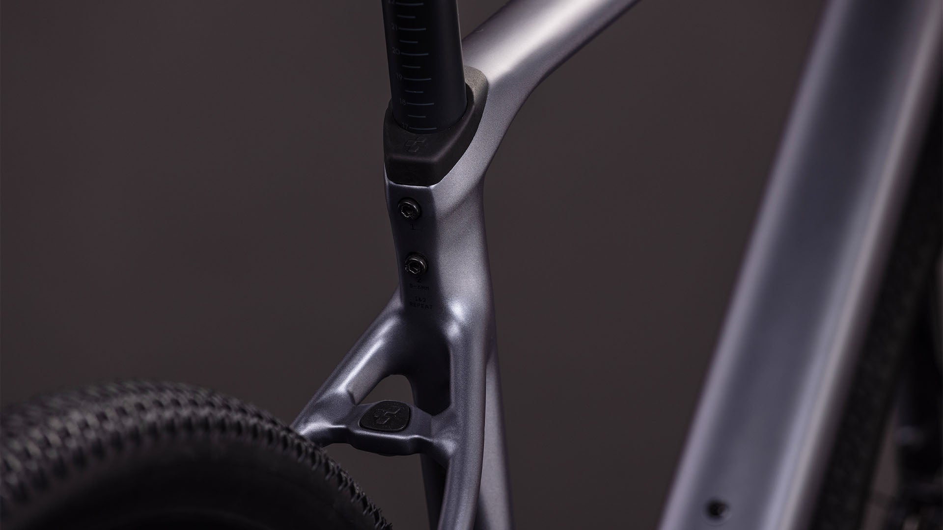 Produktbild: Cube Nuroad SLX ashgrey´n´grey, Detailaufnahme 02