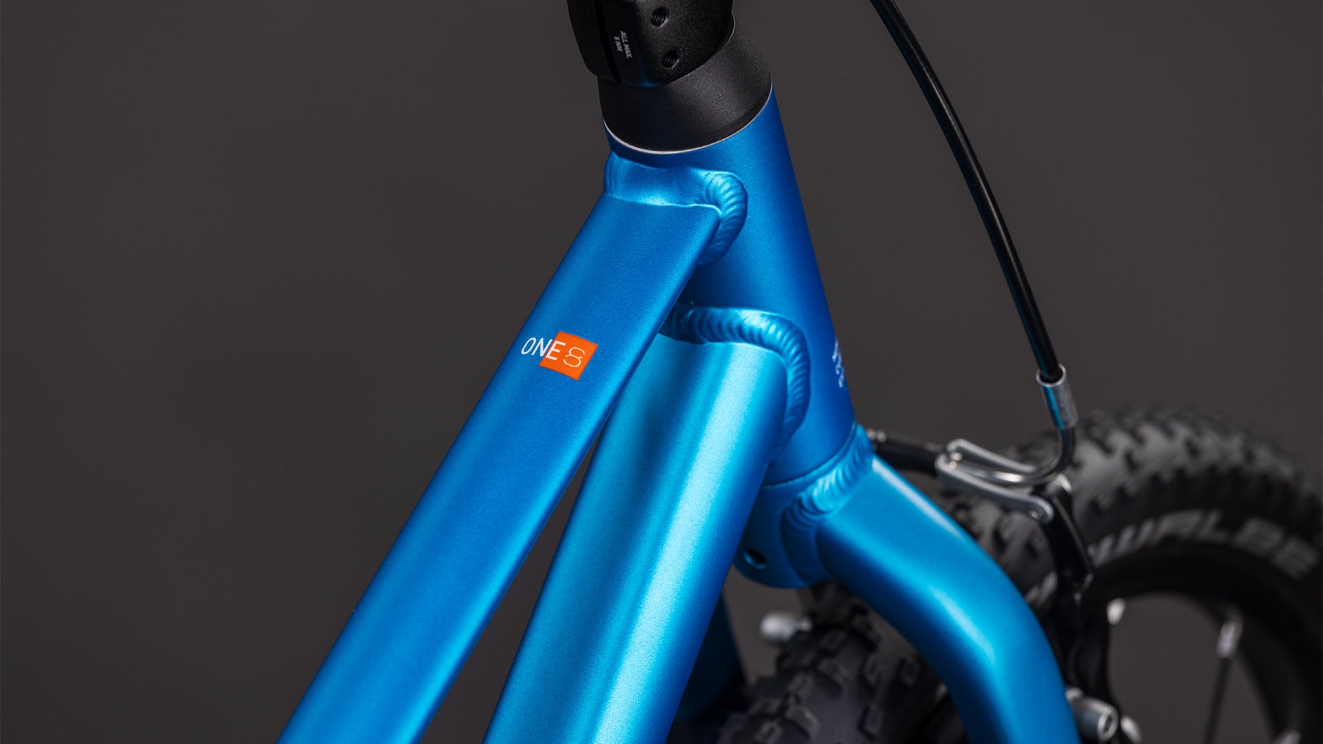 Produktbild: Cube Numove 180 topasblue´n´nebula, Detailaufnahme 01